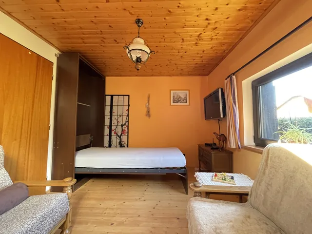 Attic room with an extra bed